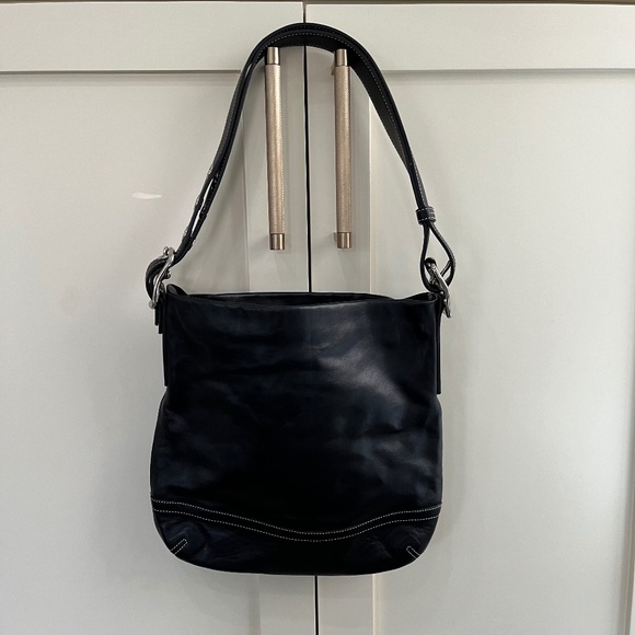 Coach Leather Shoulder or Cross Body Purse Adjustable Strap with Silver Hardware - Picture 2 of 10